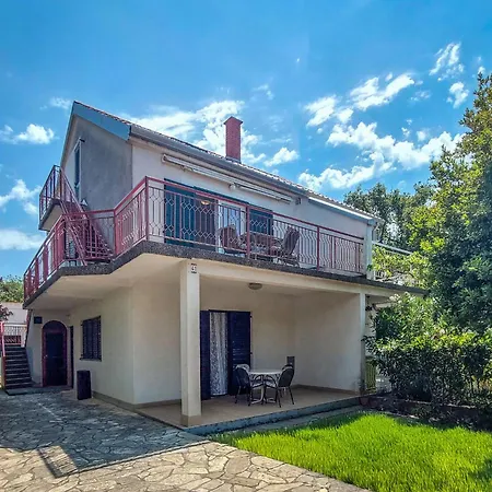 Martina By Interhome * Njivice