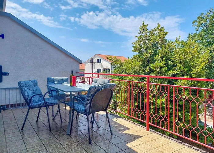 Martina By Interhome Apartmán *