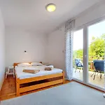 Martina By Interhome Apartamento